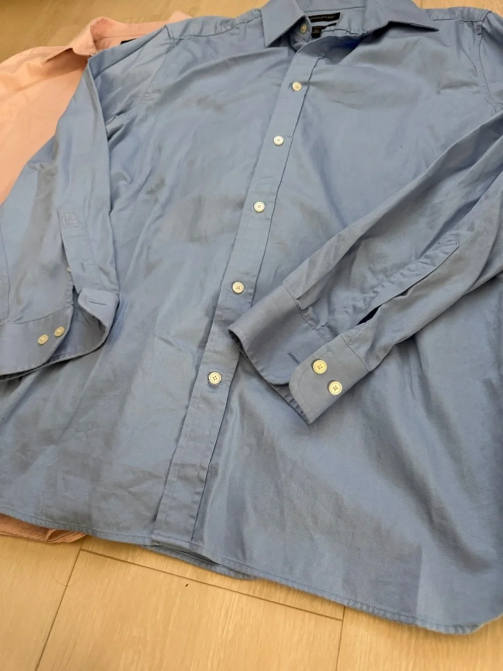 Banana Republic Bundle of 2 Light Blue and Soft Pink Dress Shirts
